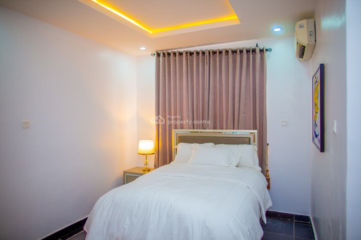 Luxury 3 Bedroom Apartment, Odd Admiralty Road, Lekki Phase 1, Lekki, Lagos, Flat / Apartment Short Let