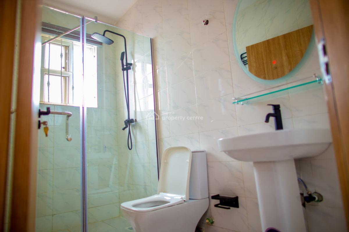 Luxury 3 Bedroom Apartment, Odd Admiralty Road, Lekki Phase 1, Lekki, Lagos, Flat / Apartment Short Let