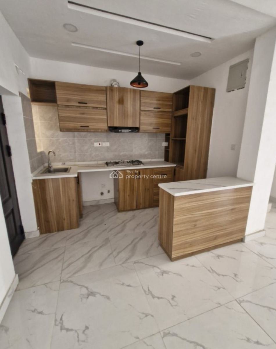 3 Bedroom Terrace, Atlantic Nominee, Lekki, Lagos, House for Sale