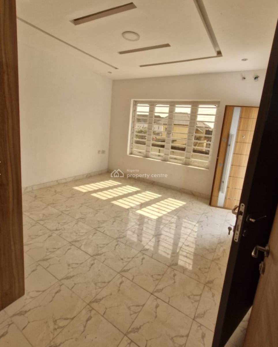 3 Bedroom Terrace, Atlantic Nominee, Lekki, Lagos, House for Sale