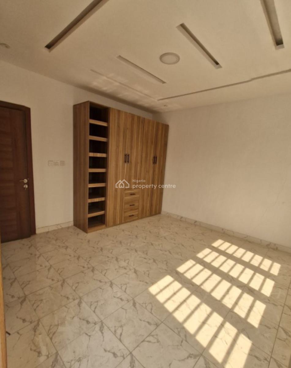 3 Bedroom Terrace, Atlantic Nominee, Lekki, Lagos, House for Sale