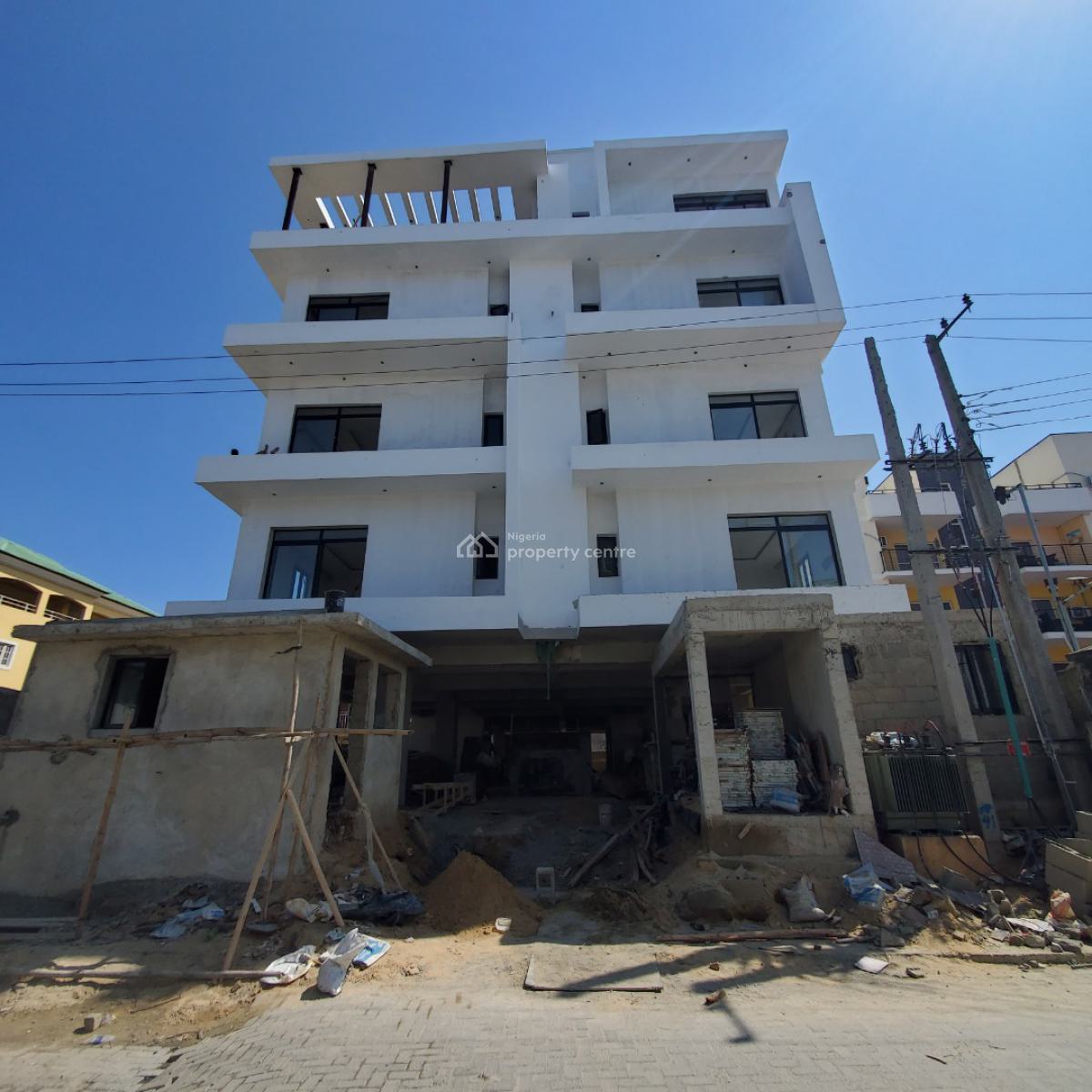 Excellent 2bedroom Apartment Within a Secured Estate, Lekki Phase 1, Lekki, Lagos, Flat / Apartment for Sale