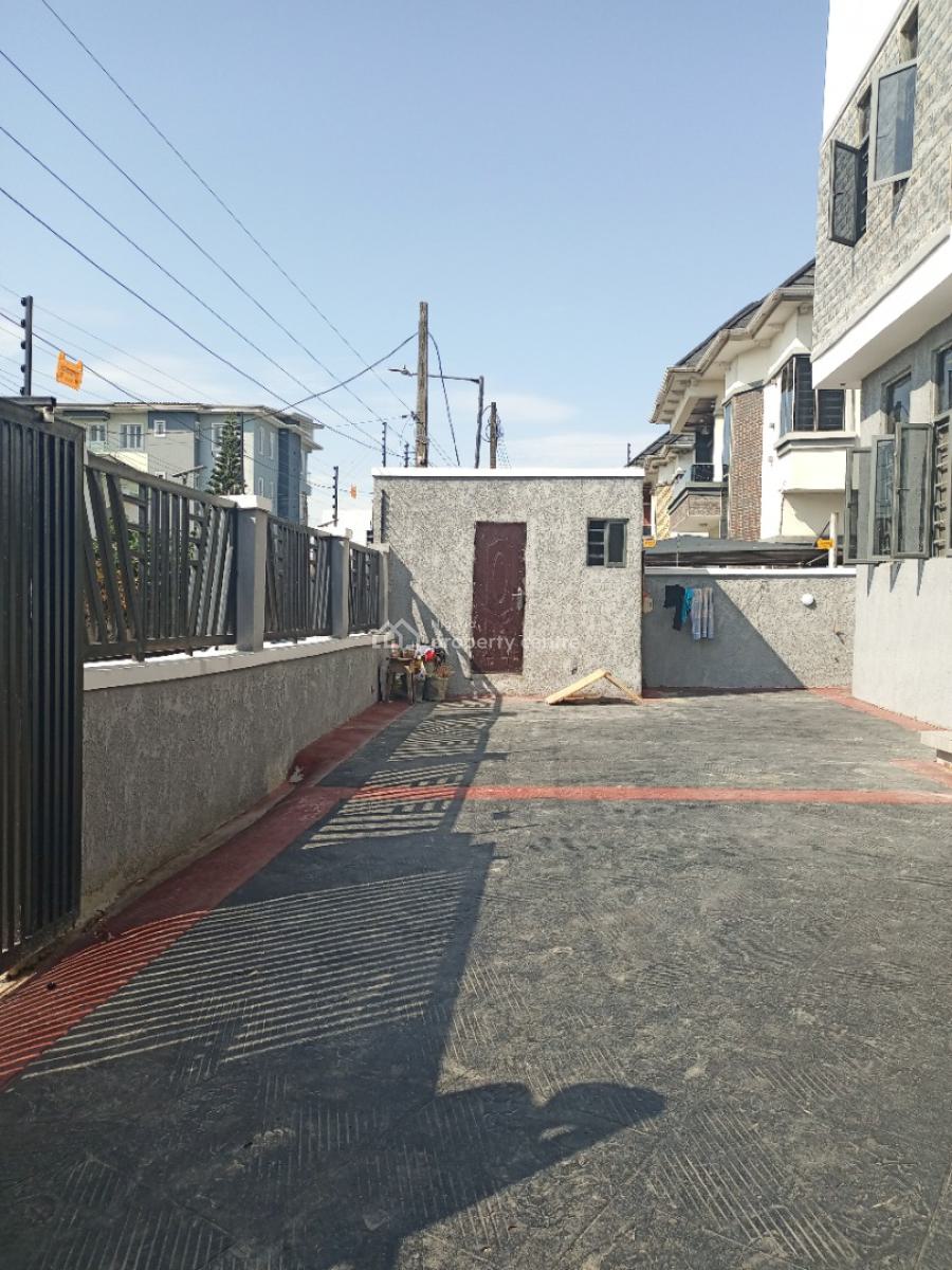 3 Bedroom Duplex with Spacious Rooms, Osapa, Lekki, Lagos, Semi-detached Duplex for Rent