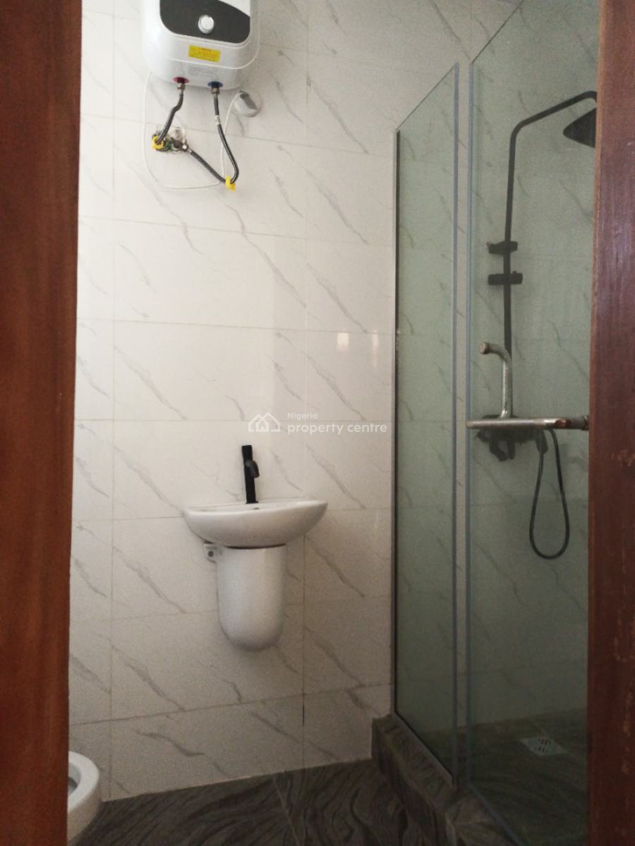 3 Bedroom Duplex with Spacious Rooms, Osapa, Lekki, Lagos, Semi-detached Duplex for Rent