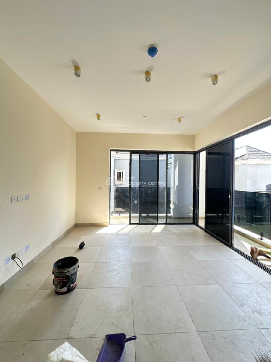 Elegantly Built 2 Bedroom Apartment with Bq, Swimming Pool and Gym, Lekki, Lagos, Flat / Apartment for Sale