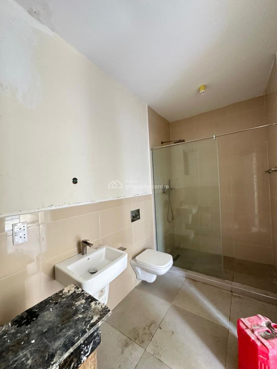 Elegantly Built 2 Bedroom Apartment with Bq, Swimming Pool and Gym, Lekki, Lagos, Flat / Apartment for Sale