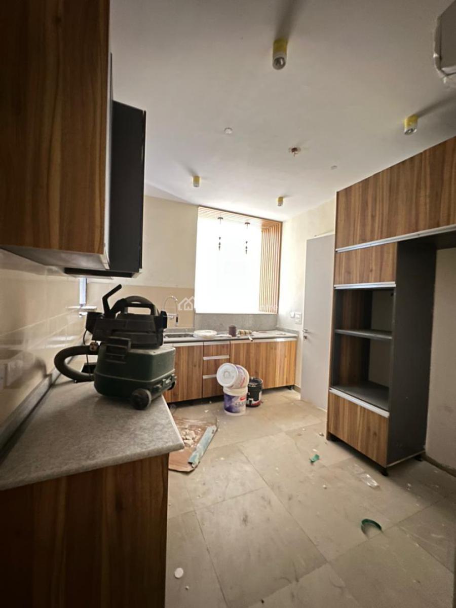 Elegantly Built 2 Bedroom Apartment with Bq, Swimming Pool and Gym, Lekki, Lagos, Flat / Apartment for Sale