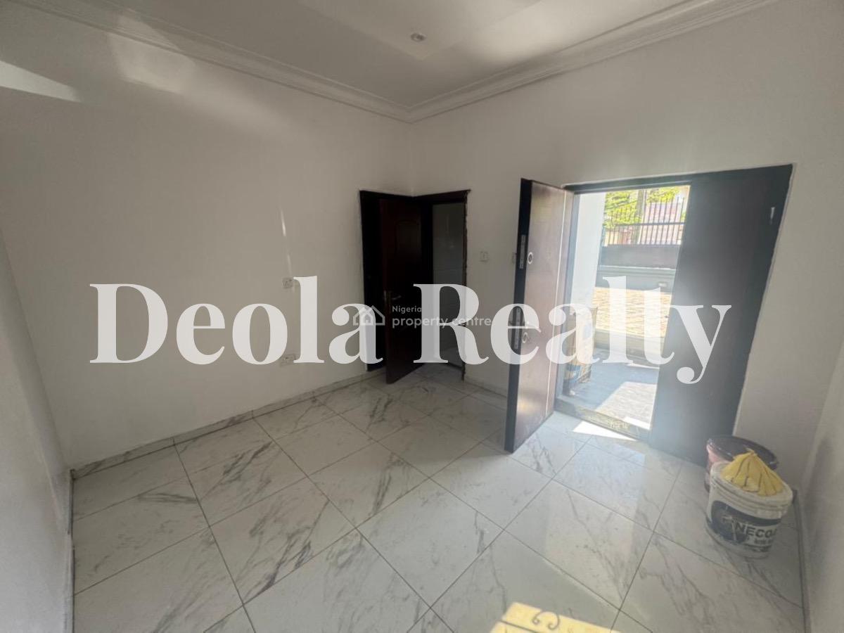a Nice and Spacious 1 Bedroom Apartment, Off Freedom Way, Lekki Phase 1, Lekki, Lagos, Flat / Apartment for Rent