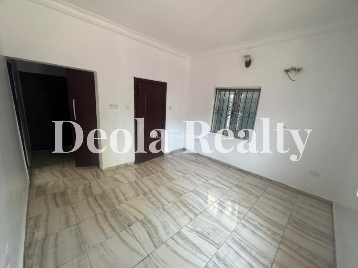 a Nice and Spacious 1 Bedroom Apartment, Off Freedom Way, Lekki Phase 1, Lekki, Lagos, Flat / Apartment for Rent