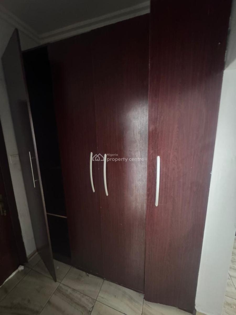 a Nice and Spacious 1 Bedroom Apartment, Off Freedom Way, Lekki Phase 1, Lekki, Lagos, Flat / Apartment for Rent