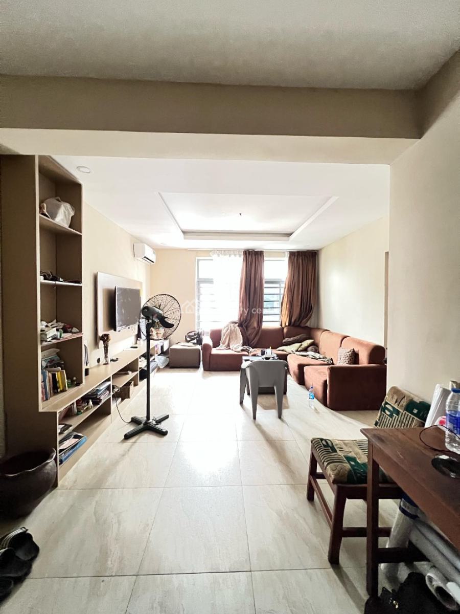 3 Bedroom Apartment, Gra, Yaba, Lagos, Flat / Apartment for Sale