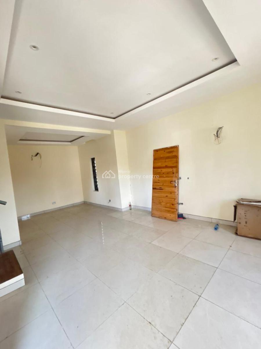 Tastefully Built 4 Bedroom Terrace, New Road, Lekki, Lagos, House for Sale