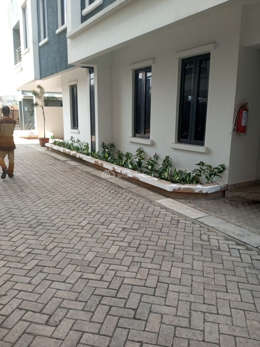 Furnished 2 Bedroom Flat, Ikeja Gra, Ikeja, Lagos, Flat / Apartment for Rent