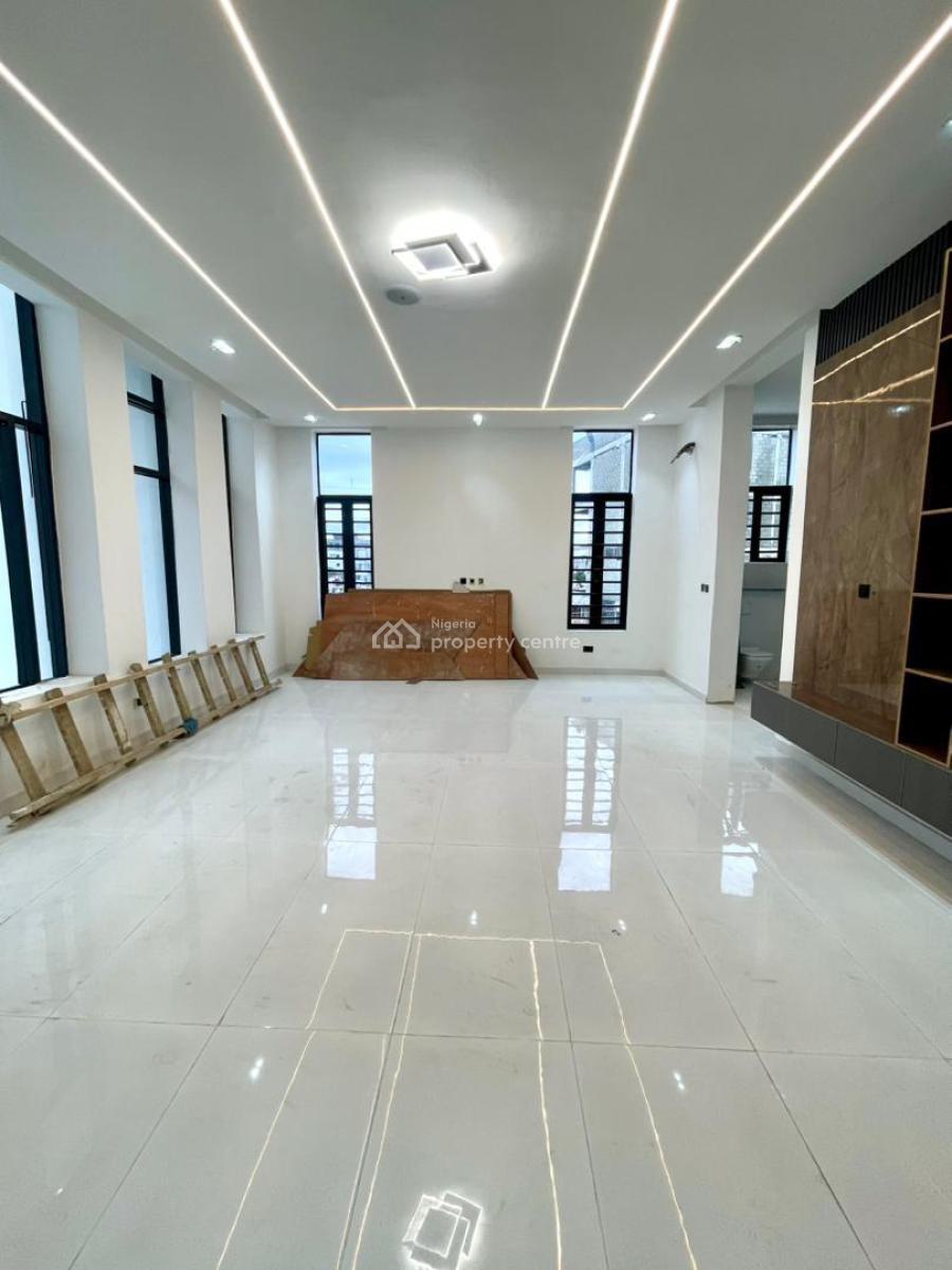Outstanding Luxury 5 Bed Fully Detached Duplex with Swimming Pool, Chevron, Lekki, Lagos, Detached Duplex for Sale