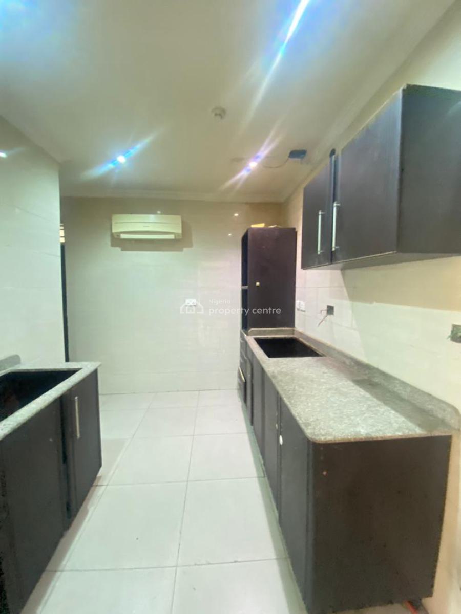 Spacious 2 Bedroom Apartment in Serene Estate, Old Ikoyi, Ikoyi, Lagos, Flat / Apartment for Rent
