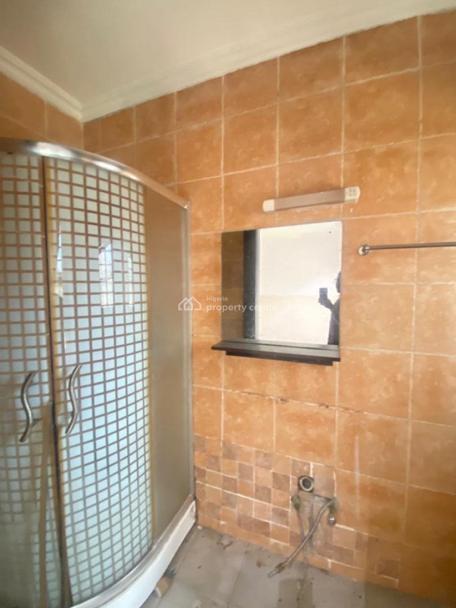 Spacious 2 Bedroom Apartment in Serene Estate, Old Ikoyi, Ikoyi, Lagos, Flat / Apartment for Rent