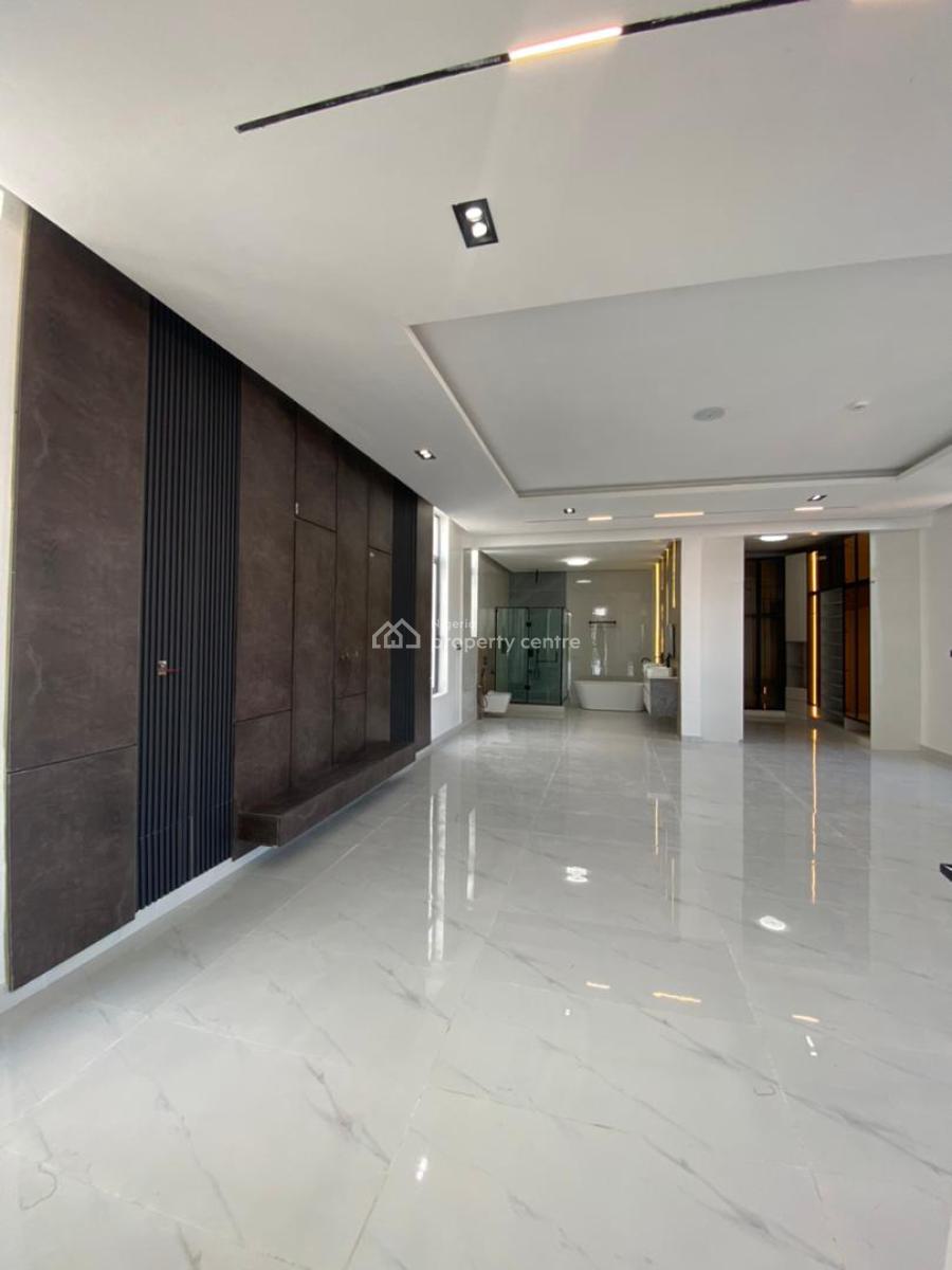 5 Bedrooms Fully-detached Duplex with Bq, Chevron, Lekki, Lagos, Detached Duplex for Sale