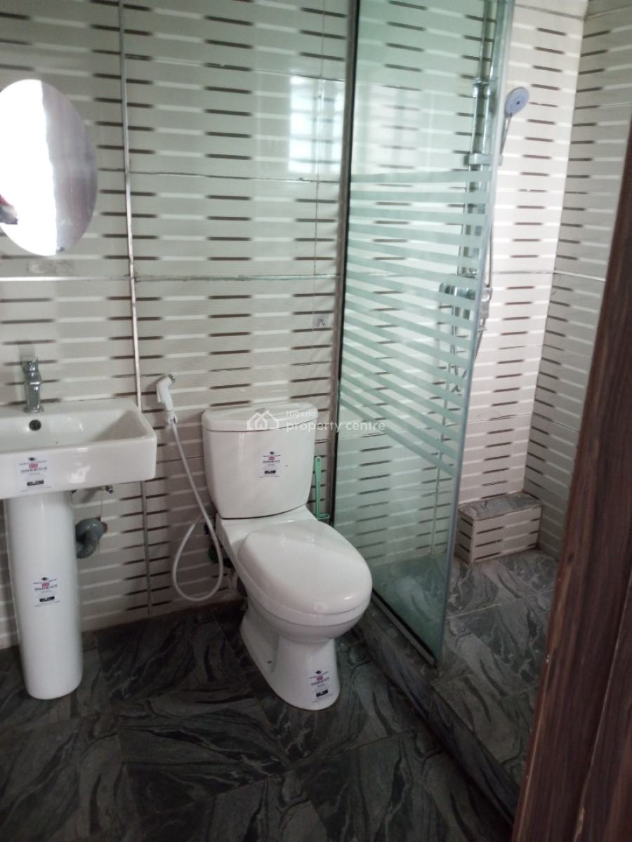 Nice 2 Bedroom Flat, Ikeja Gra, Ikeja, Lagos, Flat / Apartment for Rent