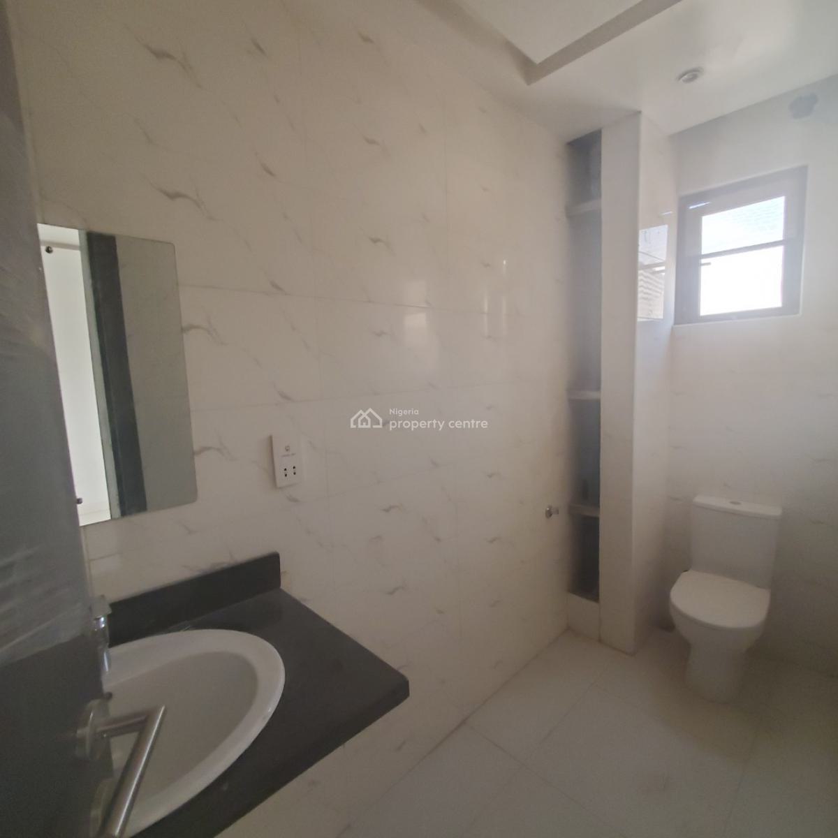 Exquisite 2bedroom Apartment with a Pool, Lekki Phase 1, Lekki, Lagos, Flat / Apartment for Sale
