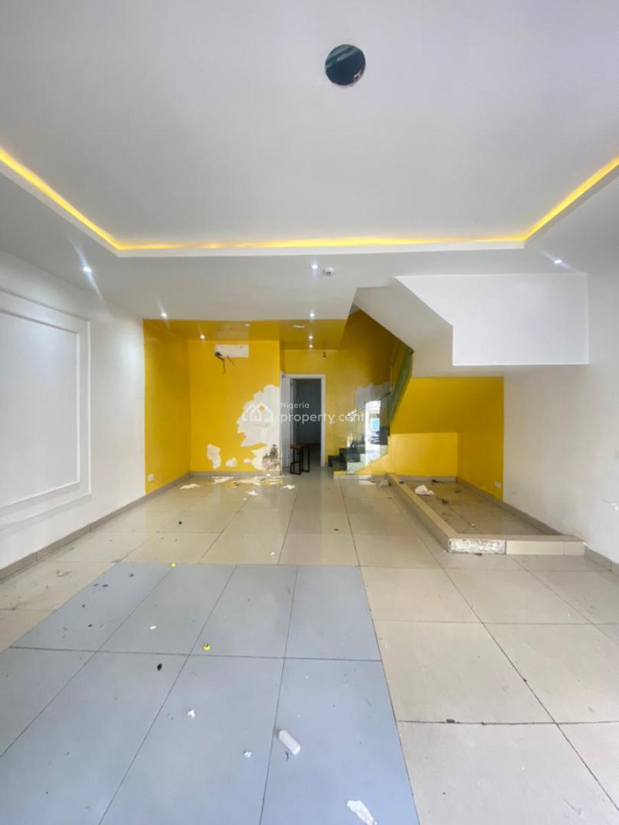 Spacious 4 Bedroom Terrace Duplex with Rooftop, Lekki Phase 1, Lekki, Lagos, Terraced Duplex for Rent