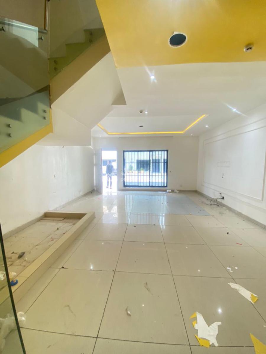 Spacious 4 Bedroom Terrace Duplex with Rooftop, Lekki Phase 1, Lekki, Lagos, Terraced Duplex for Rent