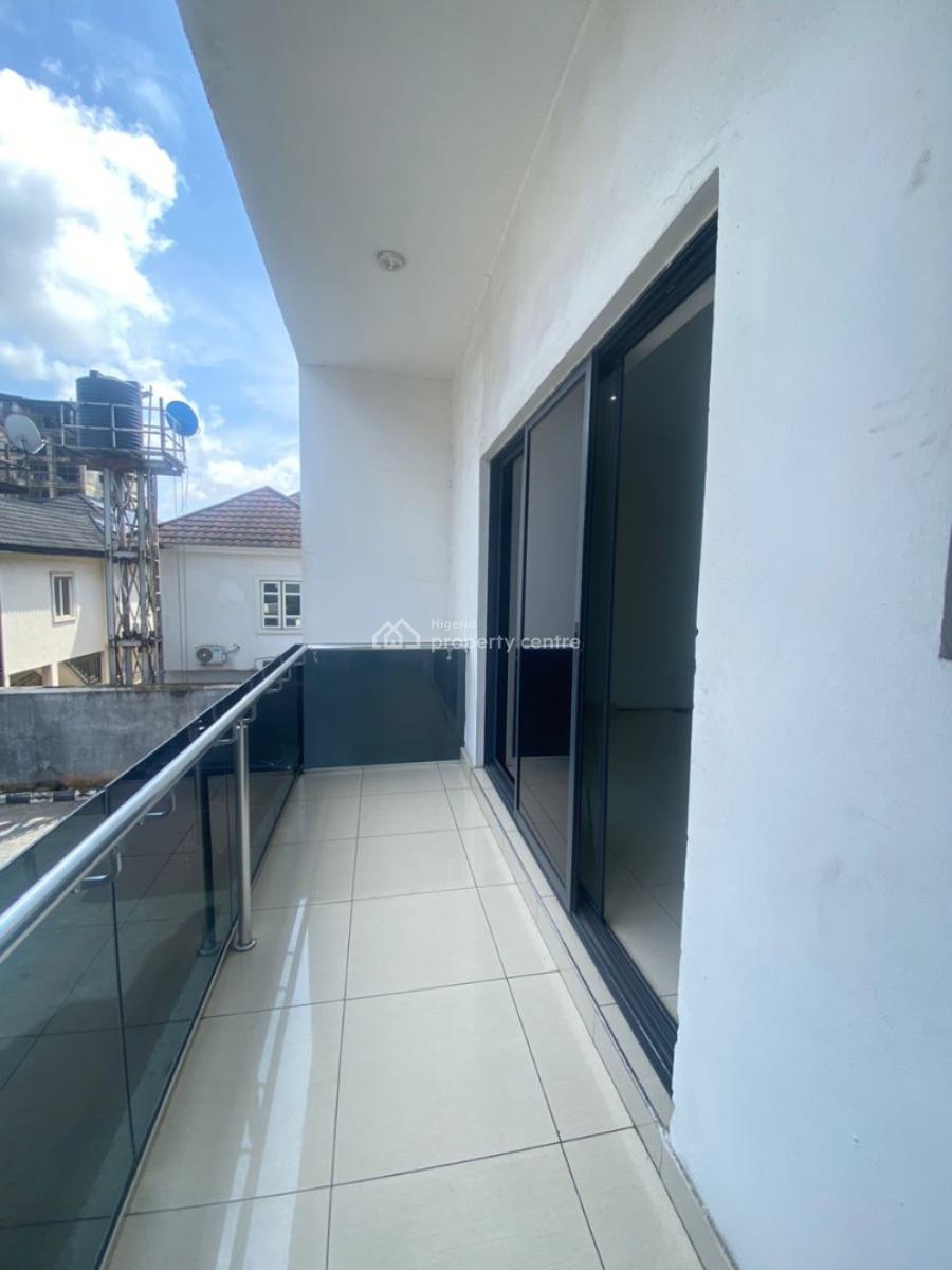 Spacious 4 Bedroom Terrace Duplex with Rooftop, Lekki Phase 1, Lekki, Lagos, Terraced Duplex for Rent