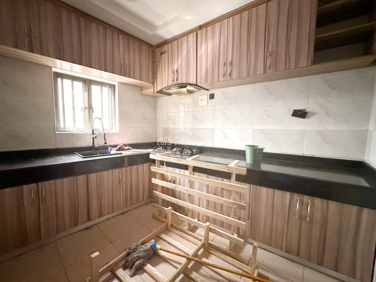 Luxury 2 Bedroom Apartment, Omole Phase 2 Extension, Omole Phase 2, Ikeja, Lagos, Flat / Apartment for Rent