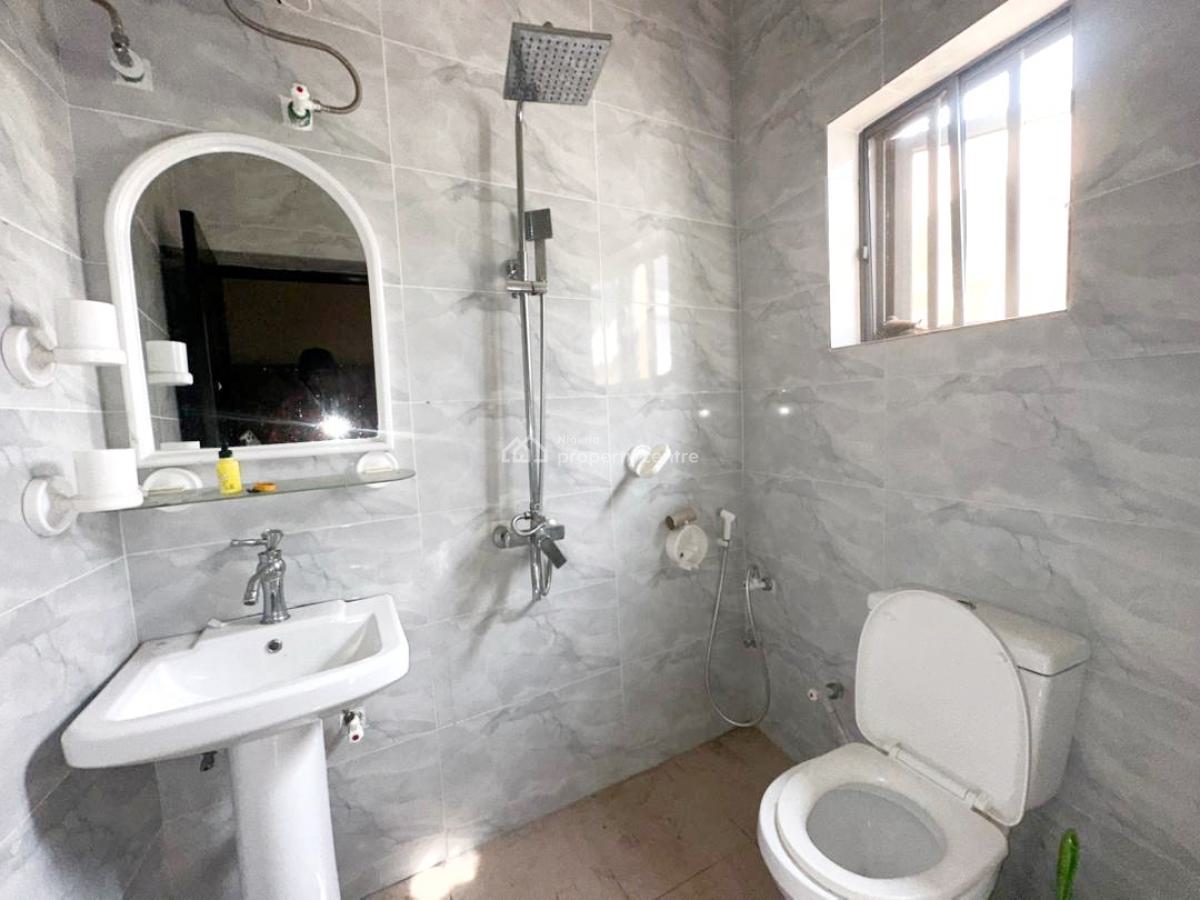 Luxury 2 Bedroom Apartment, Omole Phase 2 Extension, Omole Phase 2, Ikeja, Lagos, Flat / Apartment for Rent