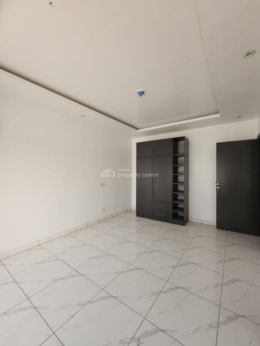 Luxury 2 Bedroom Serviced Apartment with Pool, Lekki Phase 1, Lekki, Lagos, Flat / Apartment for Sale