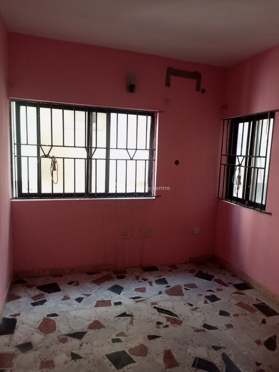Lovely 2 Bedroom Upstairs, Igbo Efon, Lekki, Lagos, Flat / Apartment for Rent