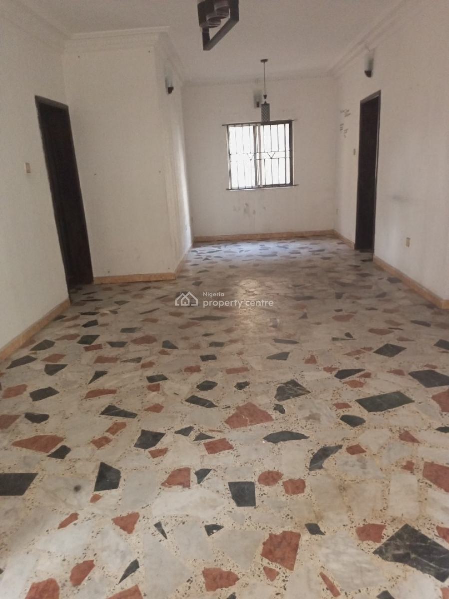 Lovely 2 Bedroom Upstairs, Igbo Efon, Lekki, Lagos, Flat / Apartment for Rent