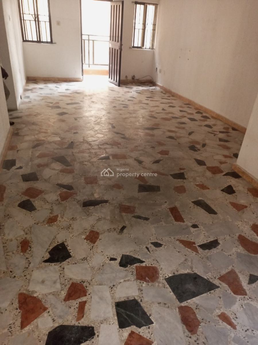 Lovely 2 Bedroom Upstairs, Igbo Efon, Lekki, Lagos, Flat / Apartment for Rent
