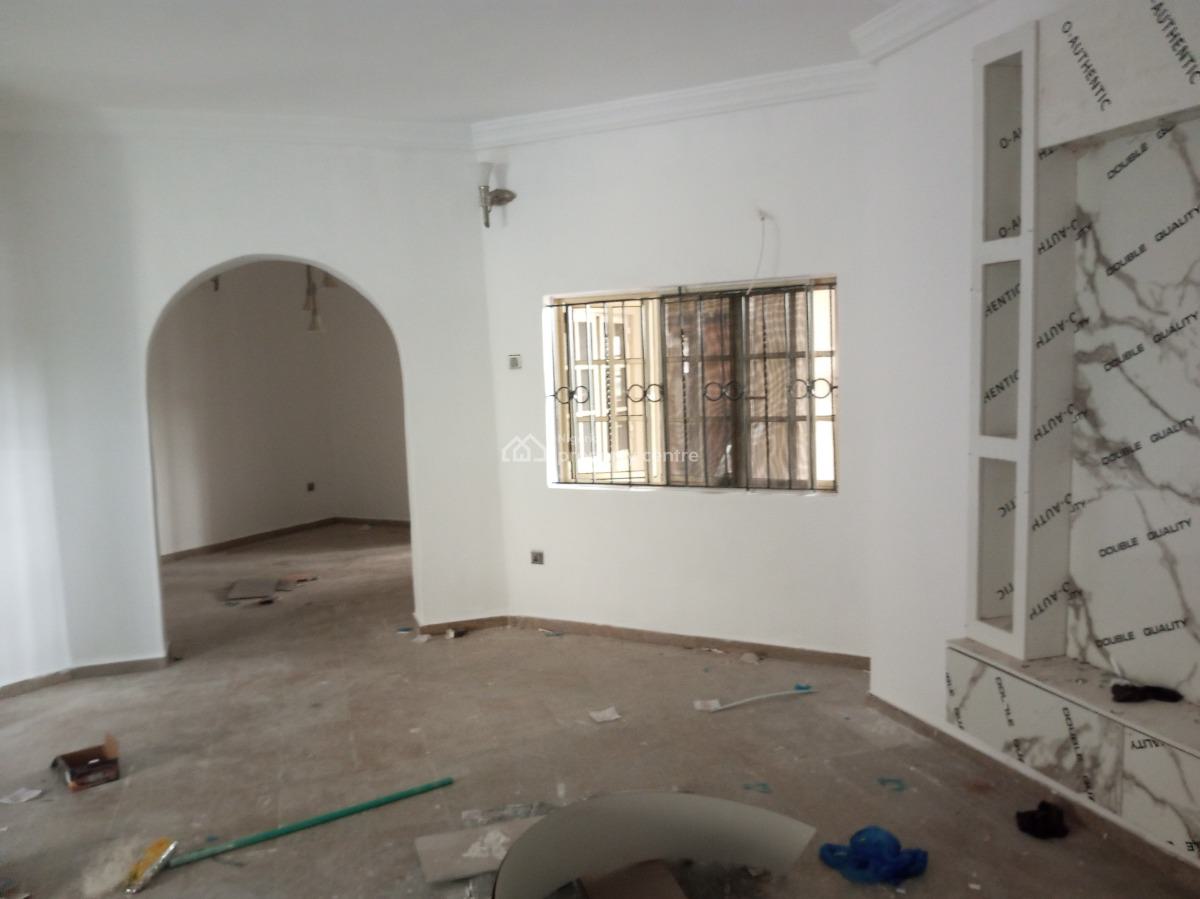 Spacious 3 Bedroom Flat, Gra, Ikeja, Lagos, Flat / Apartment for Rent