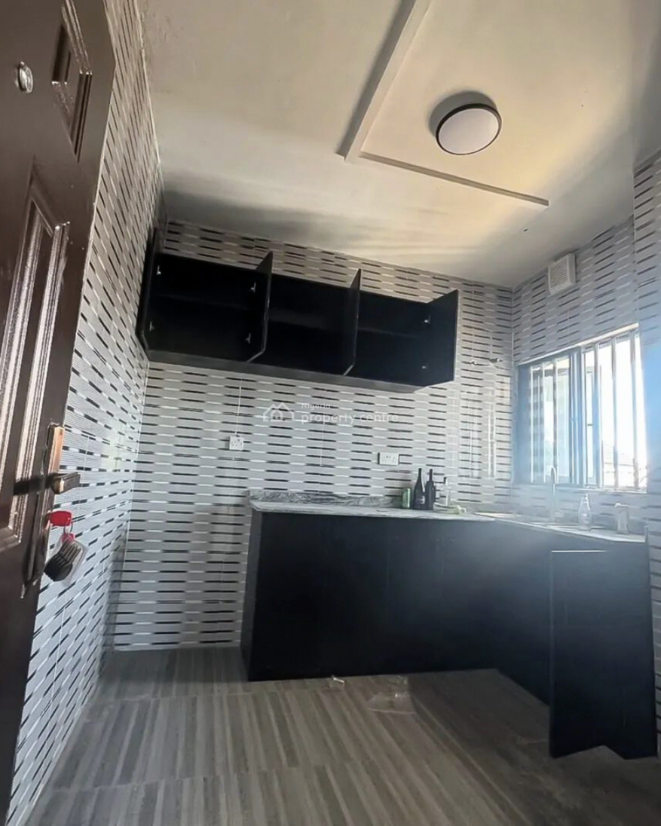 8 Units of 1 Bedroom Apartment & 1 Unit of 2 Bedroom Apartment, Alakahia, Port Harcourt, Rivers, Block of Flats for Sale