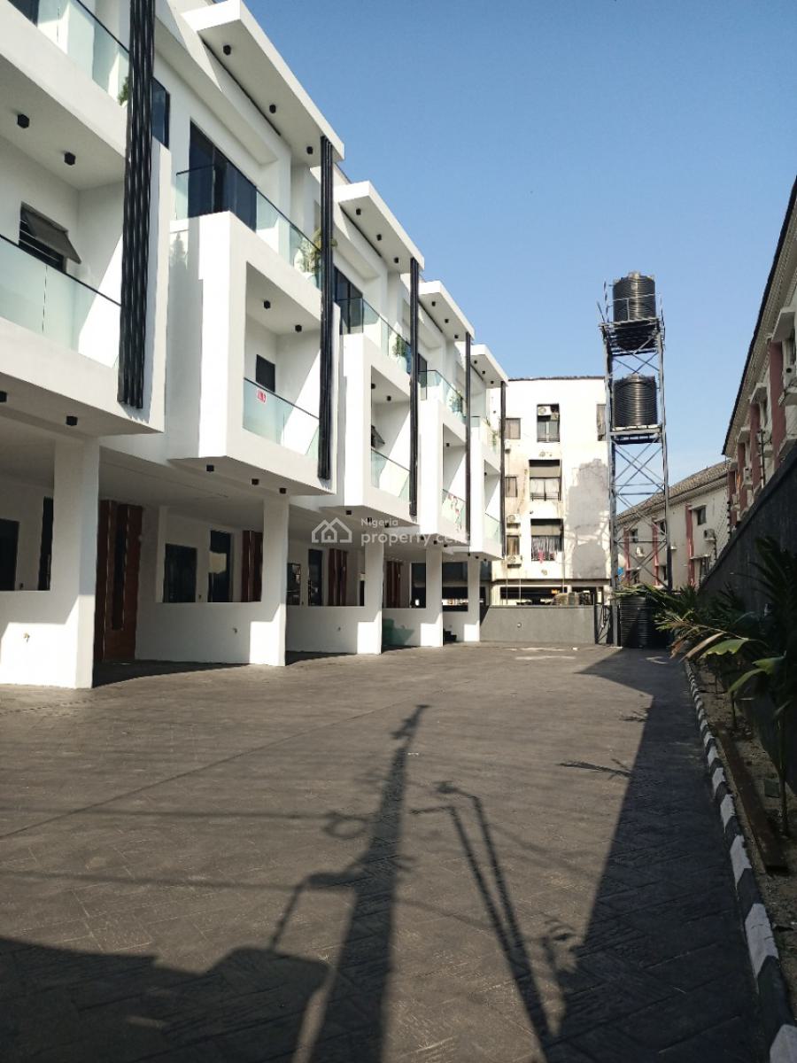 Newly Built 4 Bedroom Terrace Duplex with Bq, Osapa, Lekki, Lagos, Terraced Duplex for Sale