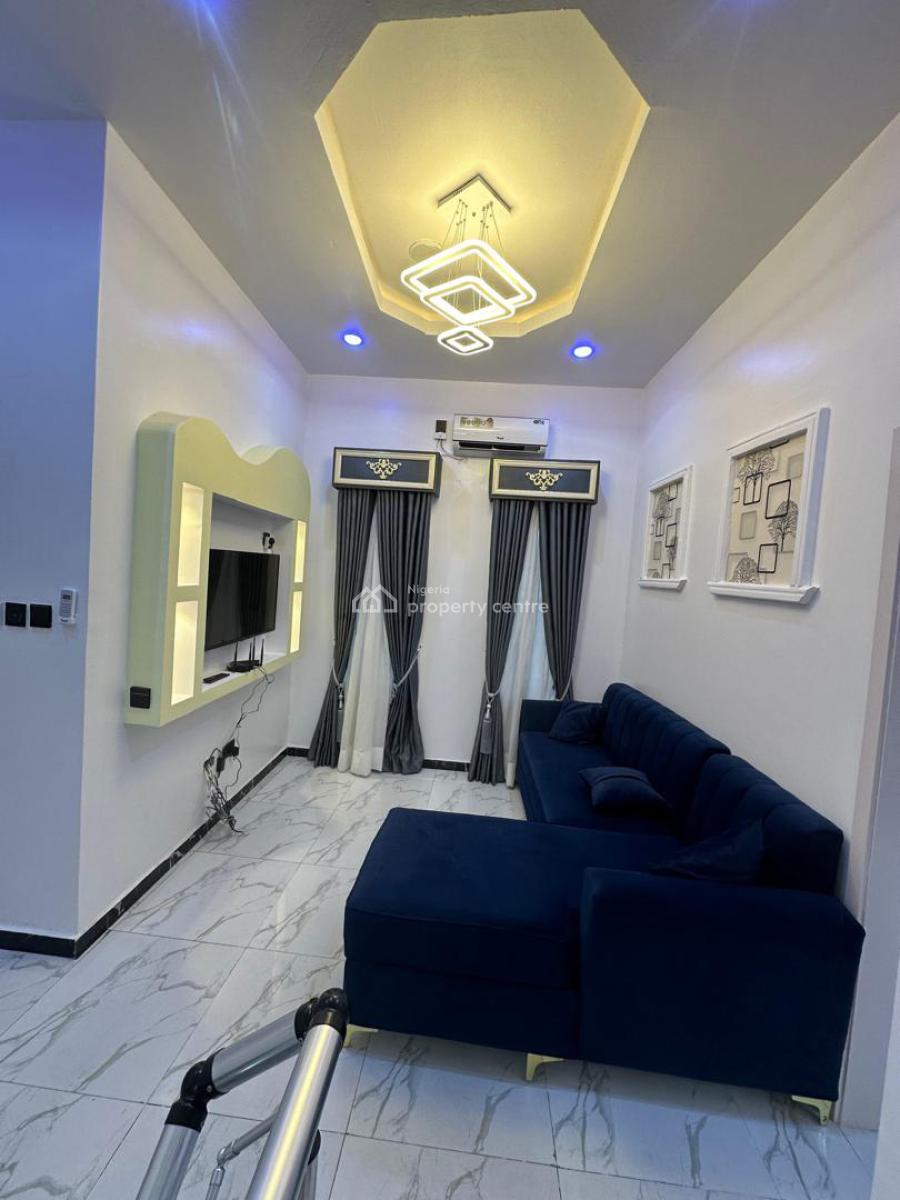 Clean and Standard Mini Flat, Bamidele Eletu Street, Osapa, Lekki, Lagos, Mini Flat (room and Parlour) for Rent