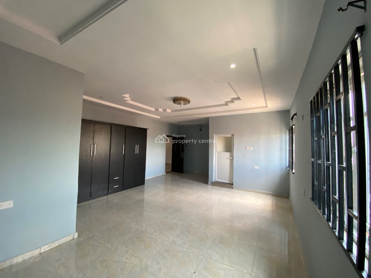 4 Bedrooms Duplex, Opebi Ikeja, Ikeja, Lagos, Office Space for Rent