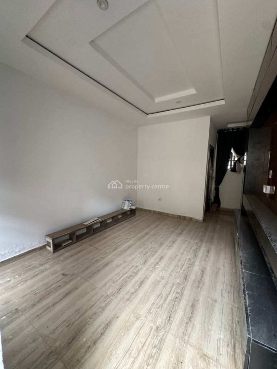 Well Built Room and Parlour 1 Bedroom Apartment, Life Camp, Abuja, Flat / Apartment for Rent