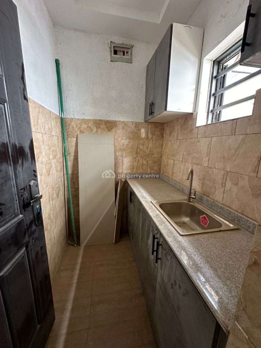 Well Built Room and Parlour 1 Bedroom Apartment, Life Camp, Abuja, Flat / Apartment for Rent