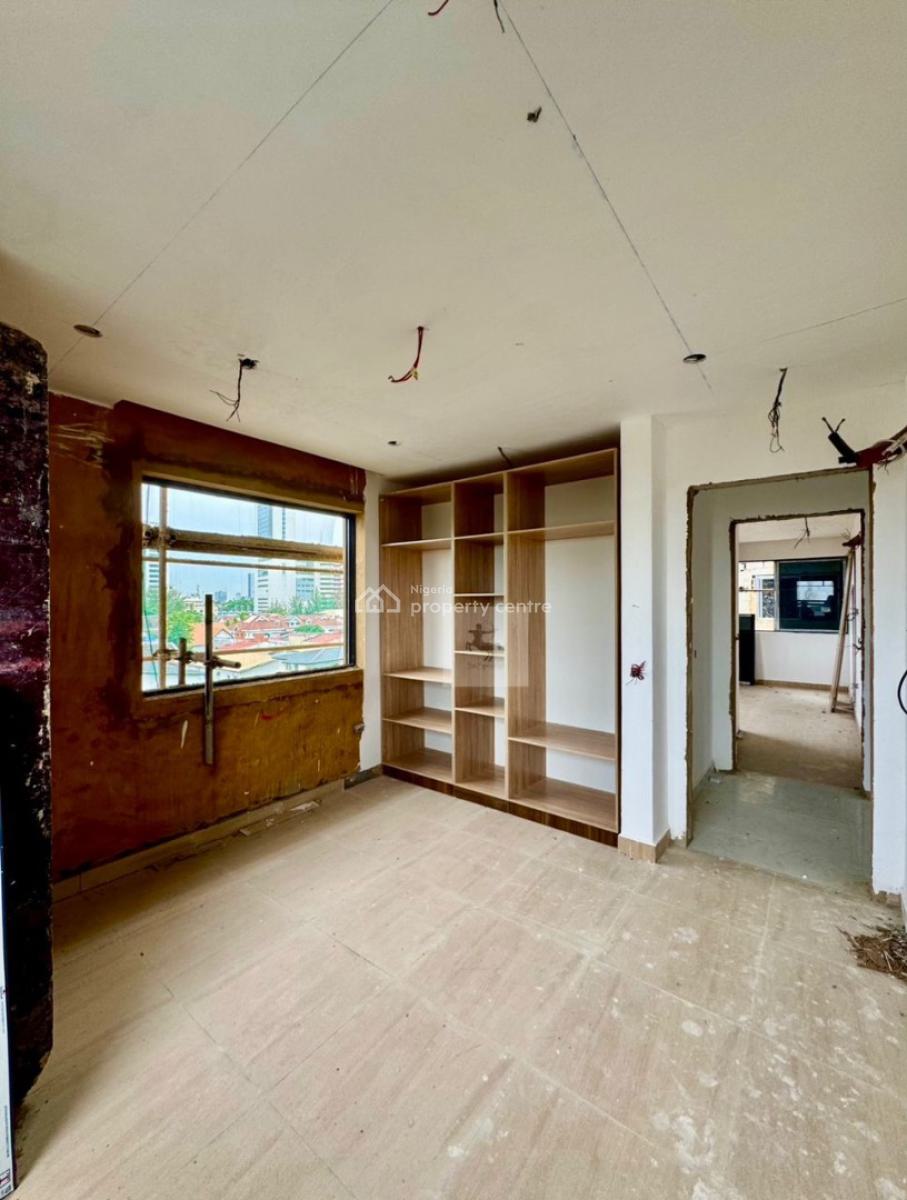 Beautifully Built 2 Bedroom Apartment, Victoria Island (vi), Lagos, Flat / Apartment for Sale