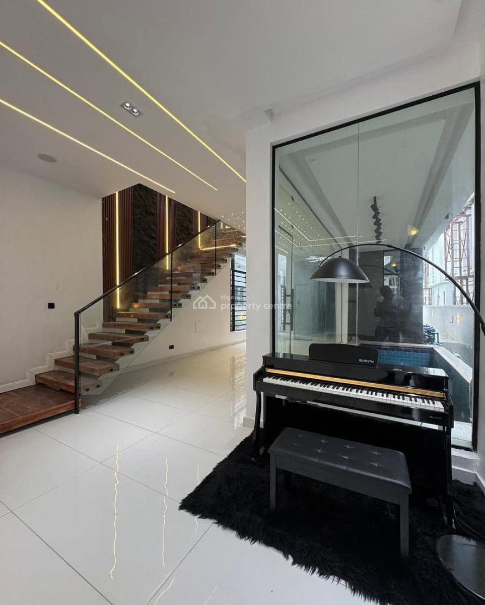 5 Bedroom Fully Detached Duplex with Bq, Ikota, Lekki, Lagos, Detached Duplex for Sale
