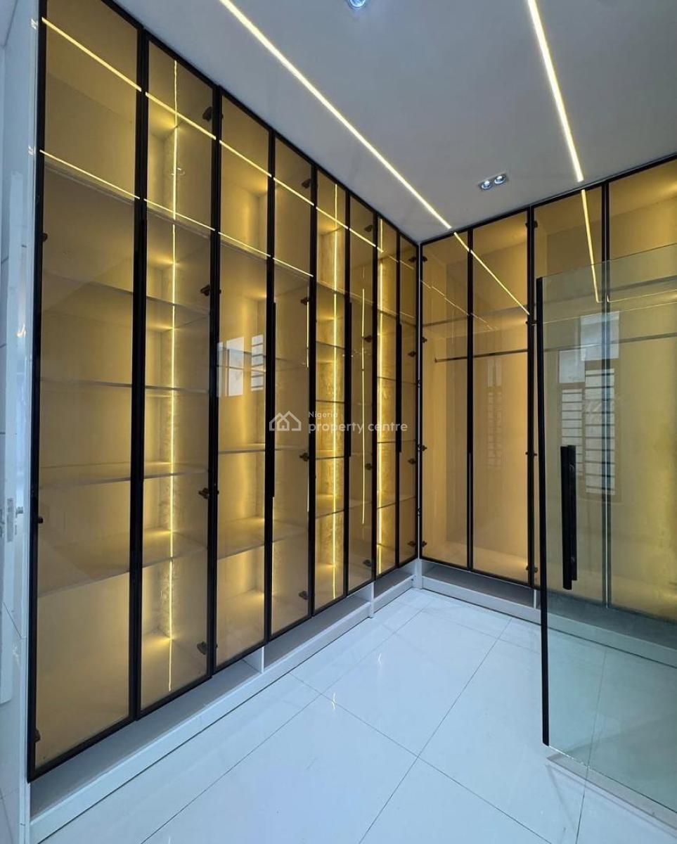 5 Bedroom Fully Detached Duplex with Bq, Ikota, Lekki, Lagos, Detached Duplex for Sale