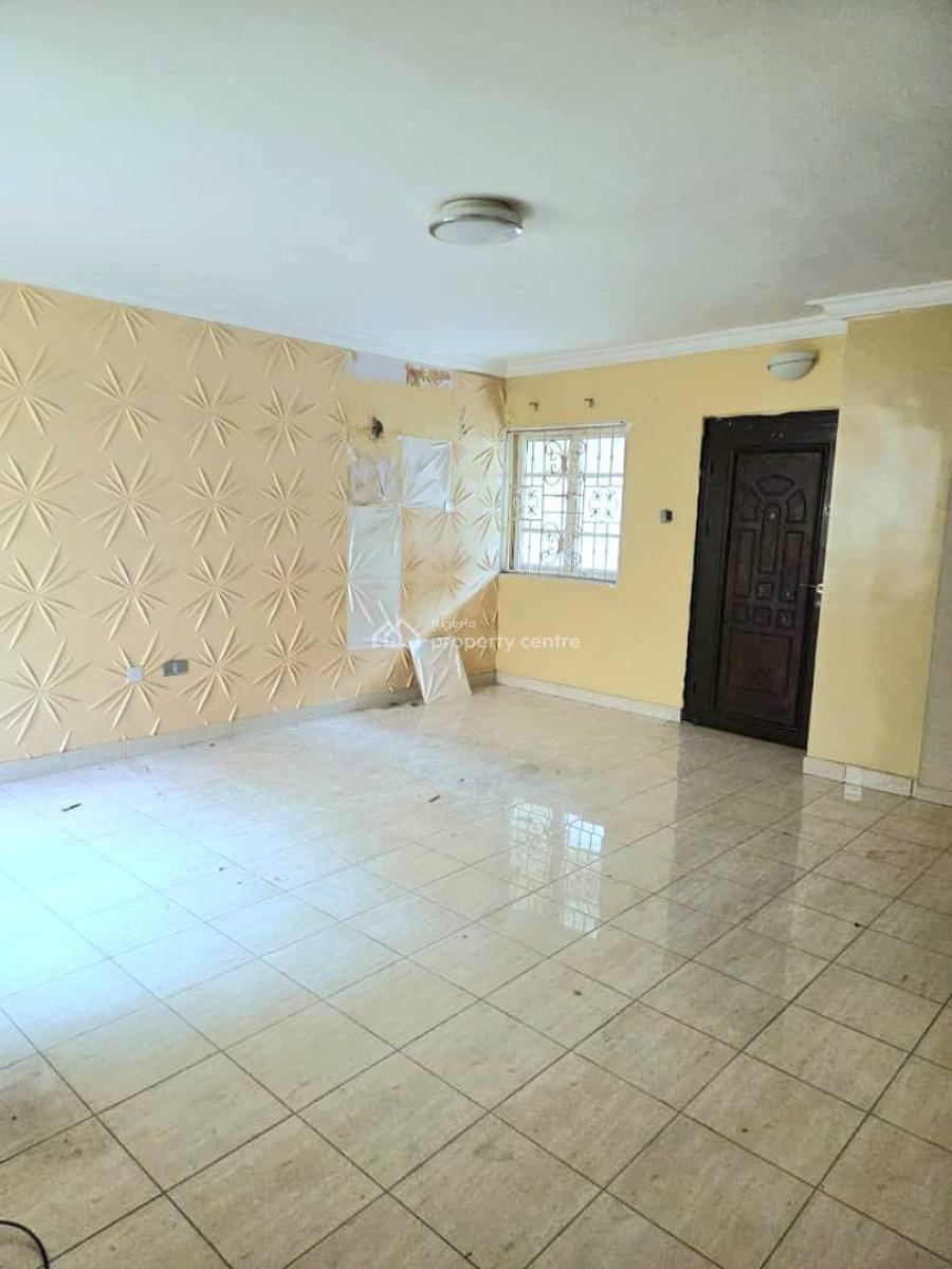 Spacious 5-bedroom  Semi-detached Duplex, Lekki Phase 1, Lekki, Lagos, Semi-detached Duplex for Rent