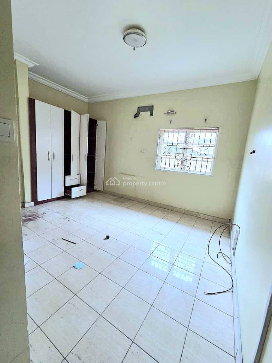 Spacious 5-bedroom  Semi-detached Duplex, Lekki Phase 1, Lekki, Lagos, Semi-detached Duplex for Rent