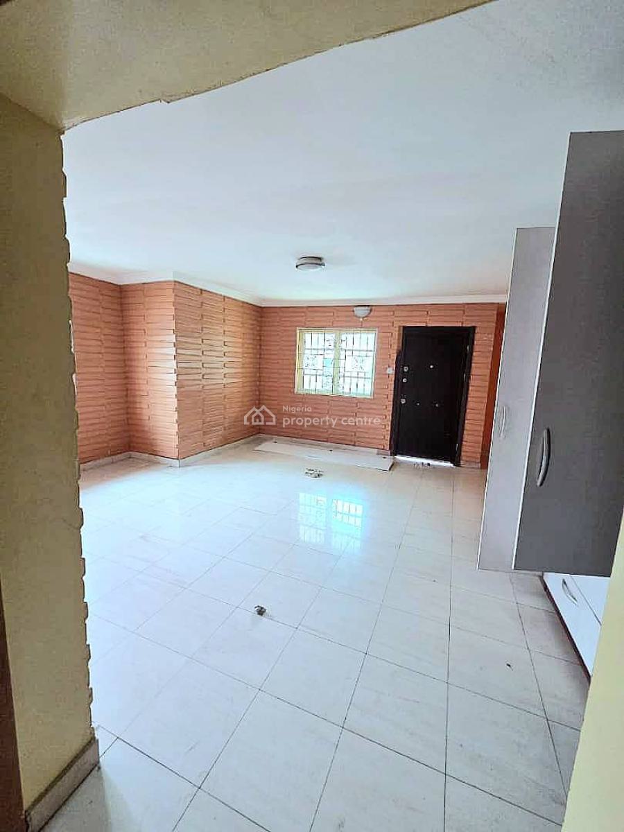 Spacious 5-bedroom  Semi-detached Duplex, Lekki Phase 1, Lekki, Lagos, Semi-detached Duplex for Rent