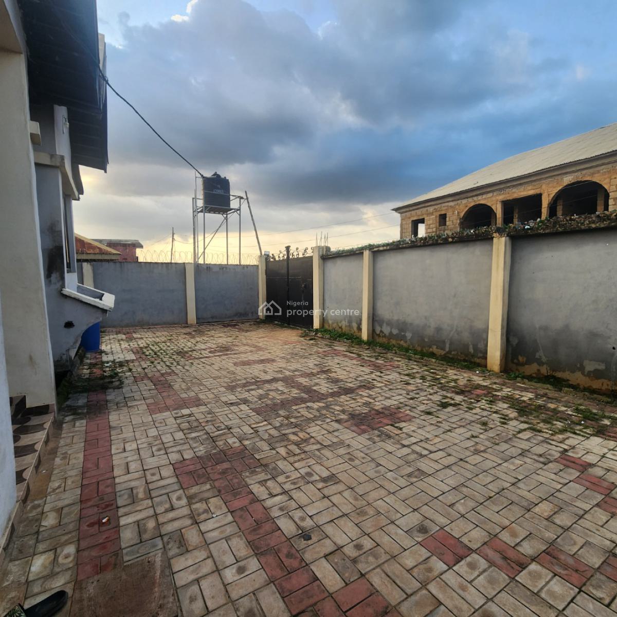 Four Bedroom Flat, Iwo Road, Ibadan, Oyo, Detached Bungalow for Sale