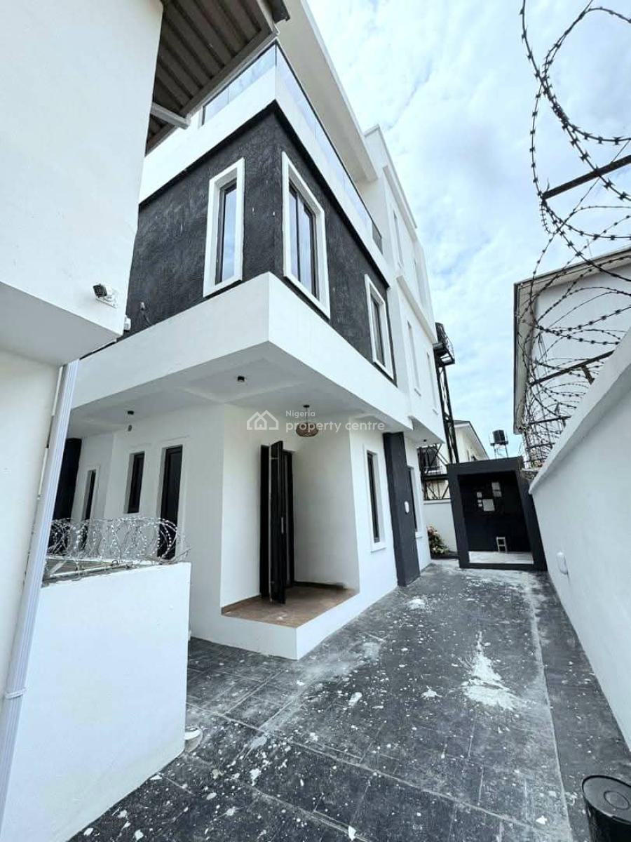 Spacious 4 Bedrooms Detached Duplex, Lekki Phase 1, Lekki, Lagos, Detached Duplex for Rent
