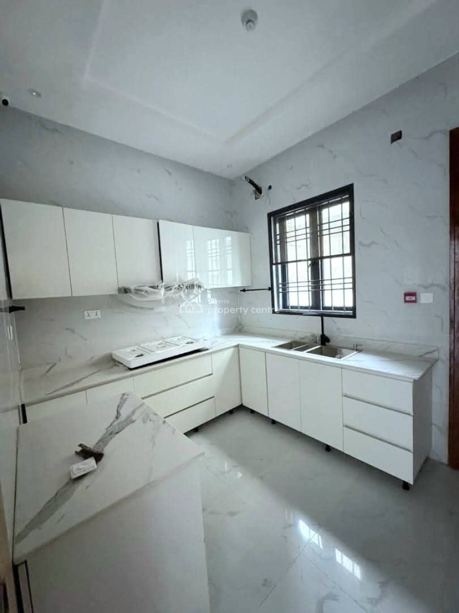Spacious 4 Bedrooms Detached Duplex, Lekki Phase 1, Lekki, Lagos, Detached Duplex for Rent