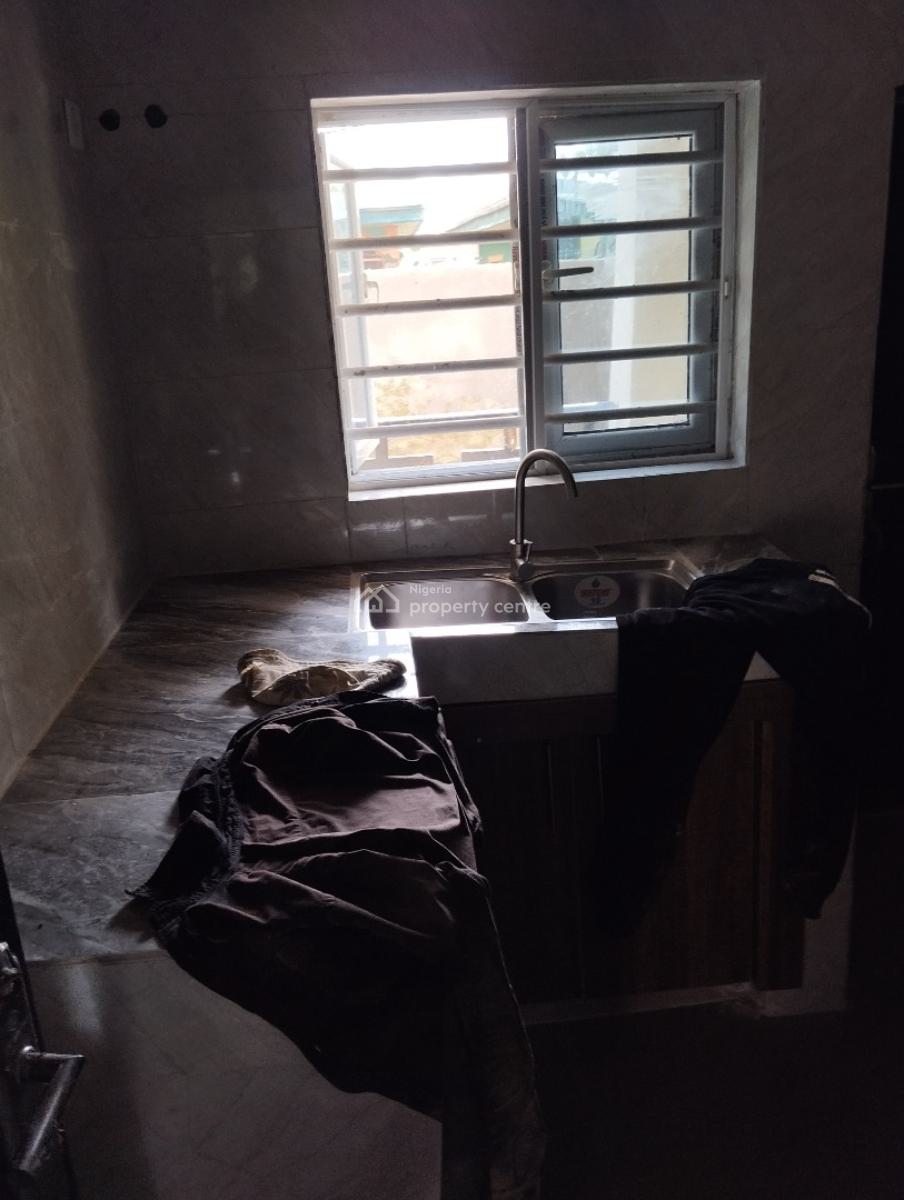 Luxury 2 Bedrooms Flat, Dawaki Extension, Dawaki, Gwarinpa, Abuja, Flat / Apartment for Rent