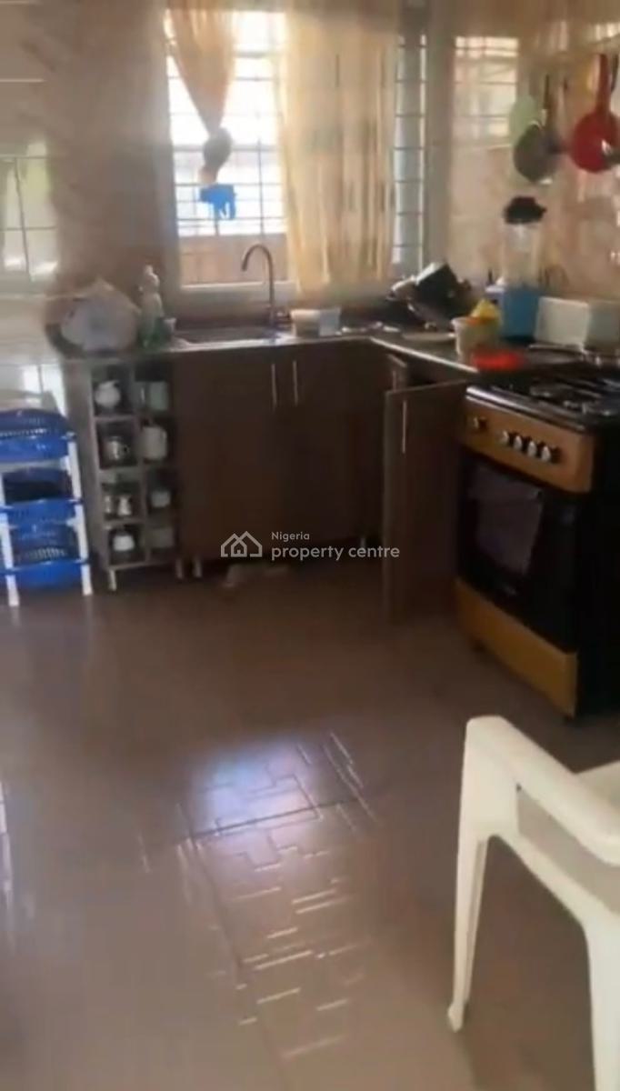 Standard 2 Bedrooms Apartment, Lugbe District, Abuja, Flat / Apartment for Rent